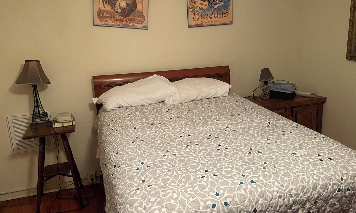 Jonesborough House | 3-bedroom house in soothing Jonesborough with cool AC breeze