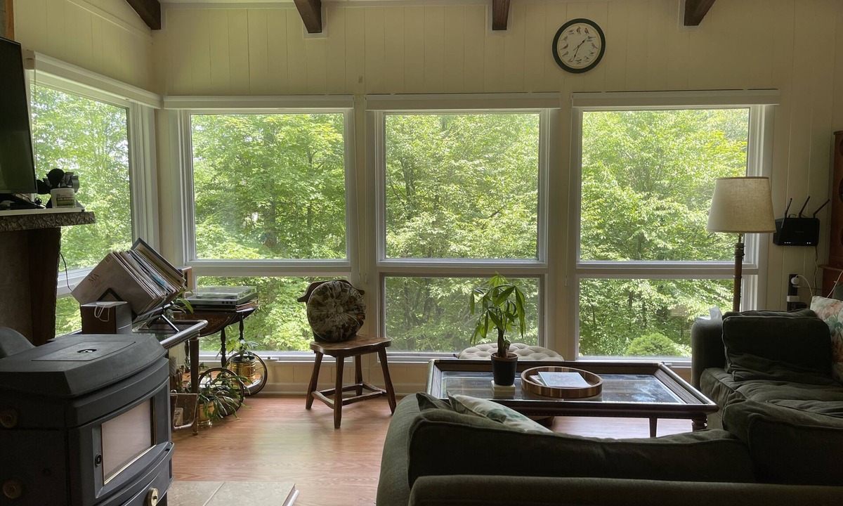 Sugar Mountain Cabin | 3 min to Sugar Mtn: Modern cabin nestled in the trees - The Sugar Cube