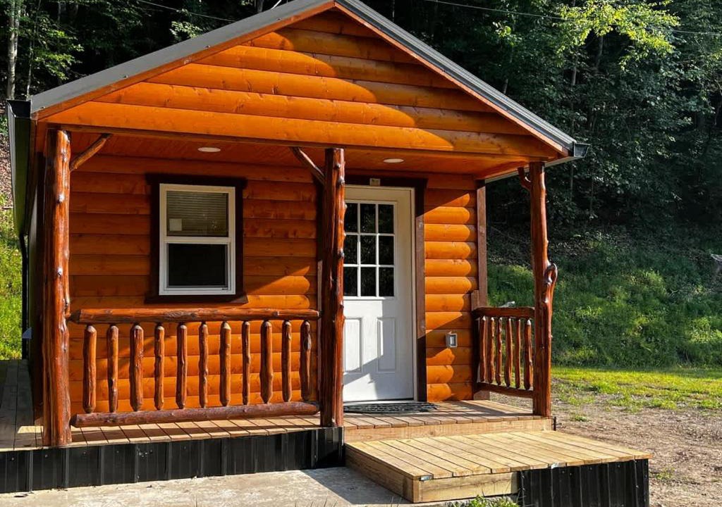 Betsy Layne House | Backwoods Bungalow