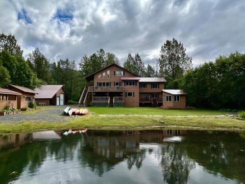 Bear Creek Bed & Breakfast | Bear Lake Lodgings B&B, Inc