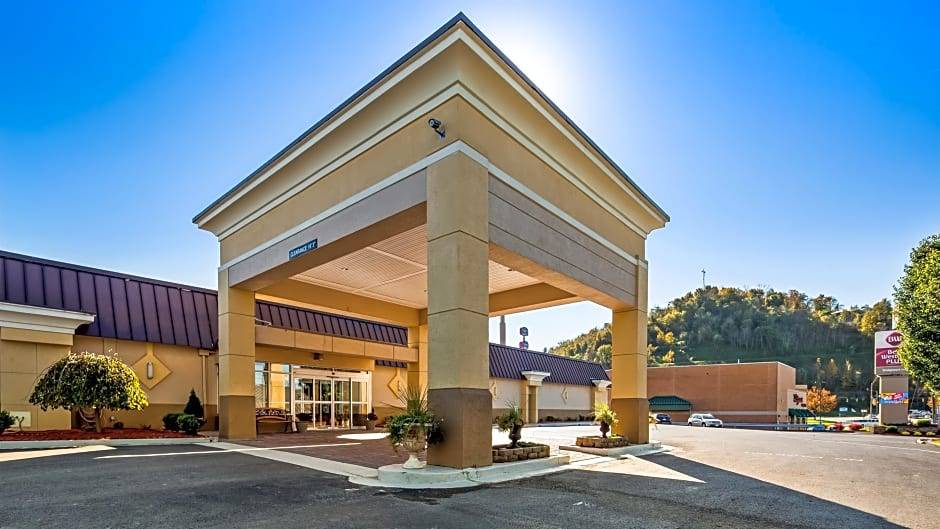 Bridgeport Hotel | Best Western Plus Bridgeport Inn