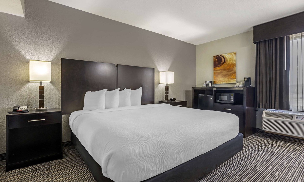 Jonesboro Hotel | Best Western Plus Jonesboro Inn and Suites