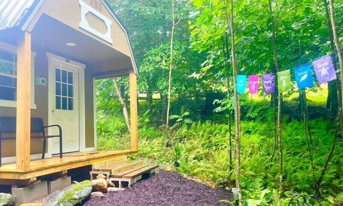 Green Mountain Apartment | Bliss Bungalow: Serenity by a Stream