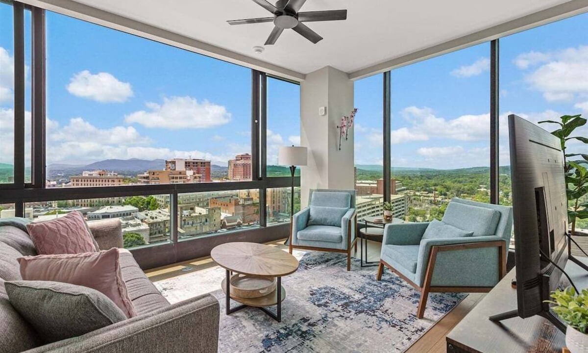 Downtown Asheville Condo | Blue Ridge Escape | Arras Vacation Rentals