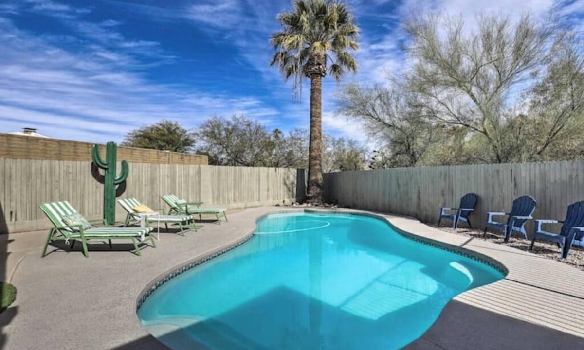 Tucson House | Boho-off-Broadway, fun and chic family home!