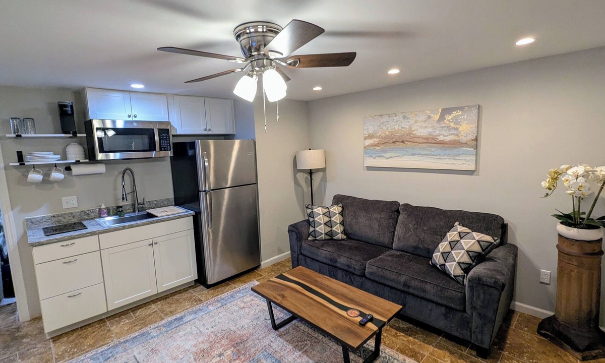 Augusta Apartment | Bourbon Getaway - Walk to Distillery & Riverfront