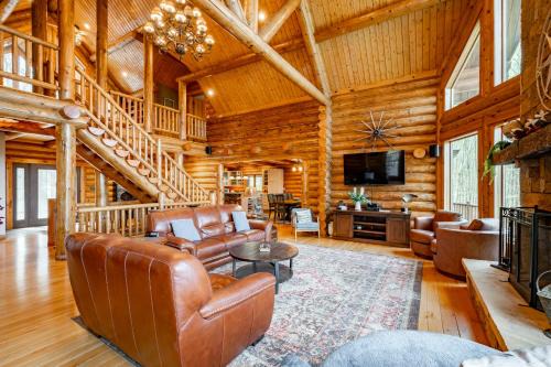 North Glade Hills House | Bracken Lodge