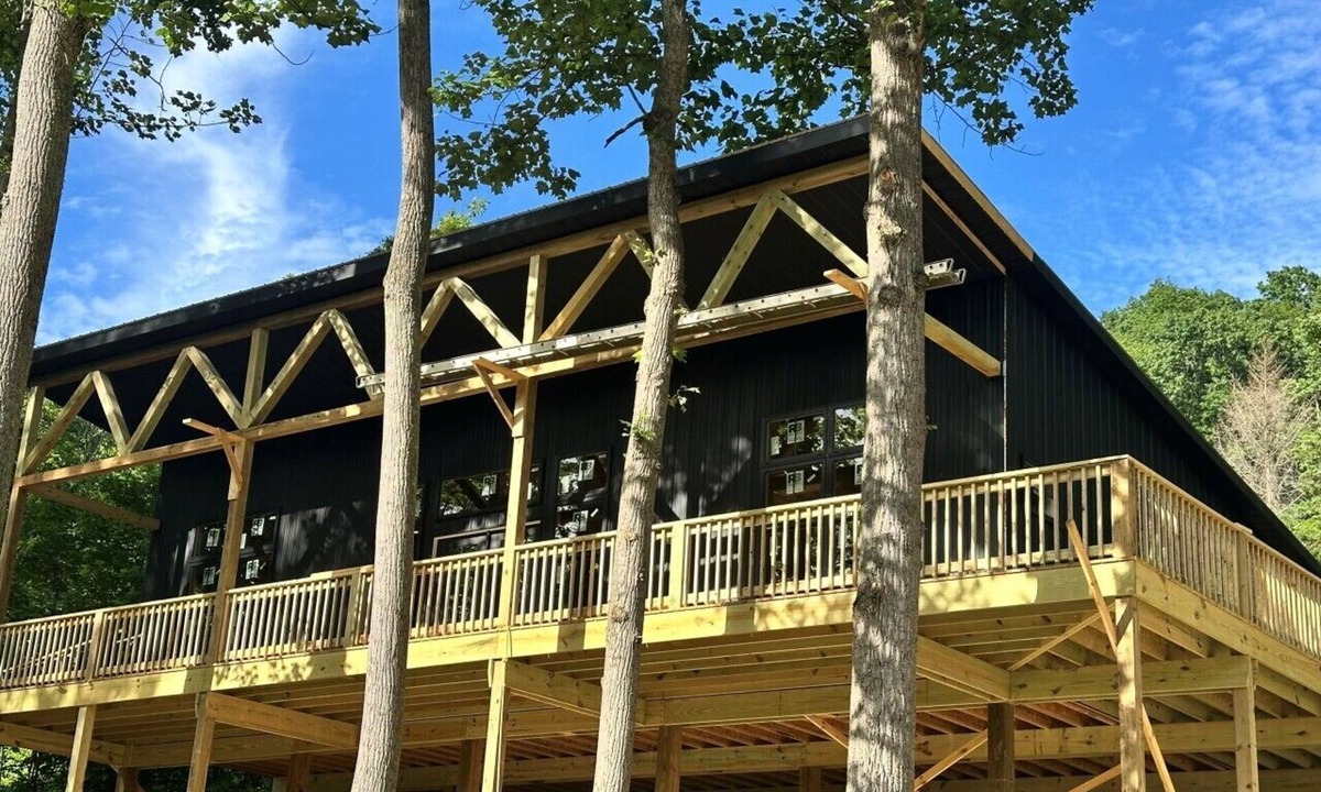Gallipolis Ferry House | Brand new creekside home with hot tub, private dock and boat ramp!