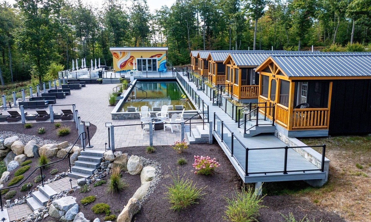 North Sebago Villa | Cardinal Limit 3 1 Bedroom Cabin