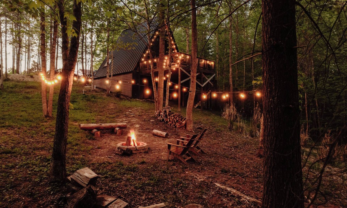 Rogers Cabin | Charming 2-bedroom A Frame cabin in Red River Gorge - The Raven