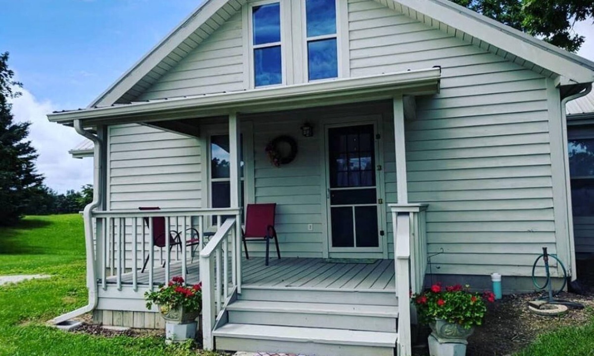 Beattyville Cottage | Charming 2 bedroom cottage