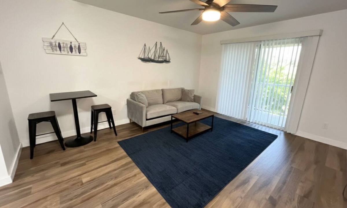 Capital View Apartment | Charming 2BR near Downtown Little Rock