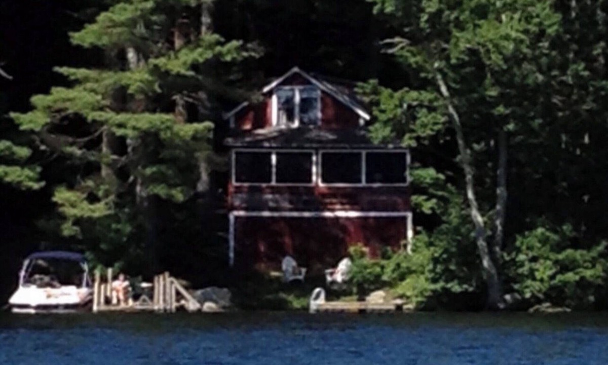 Wolfeboro Cabin | Charming lakefront 3-bedroom rustic cabin in Wolfeboro NH