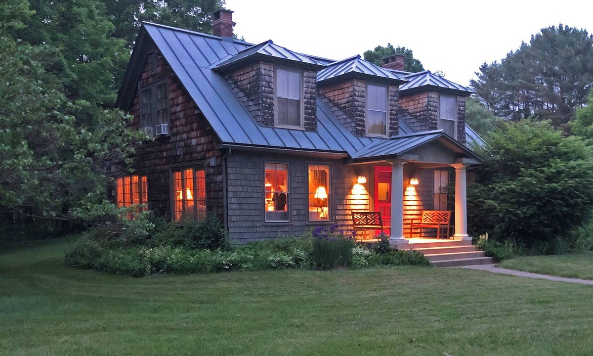 Wayne Other | Charming, Private & Peaceful Waterfront Farmhouse, Studio and Camp