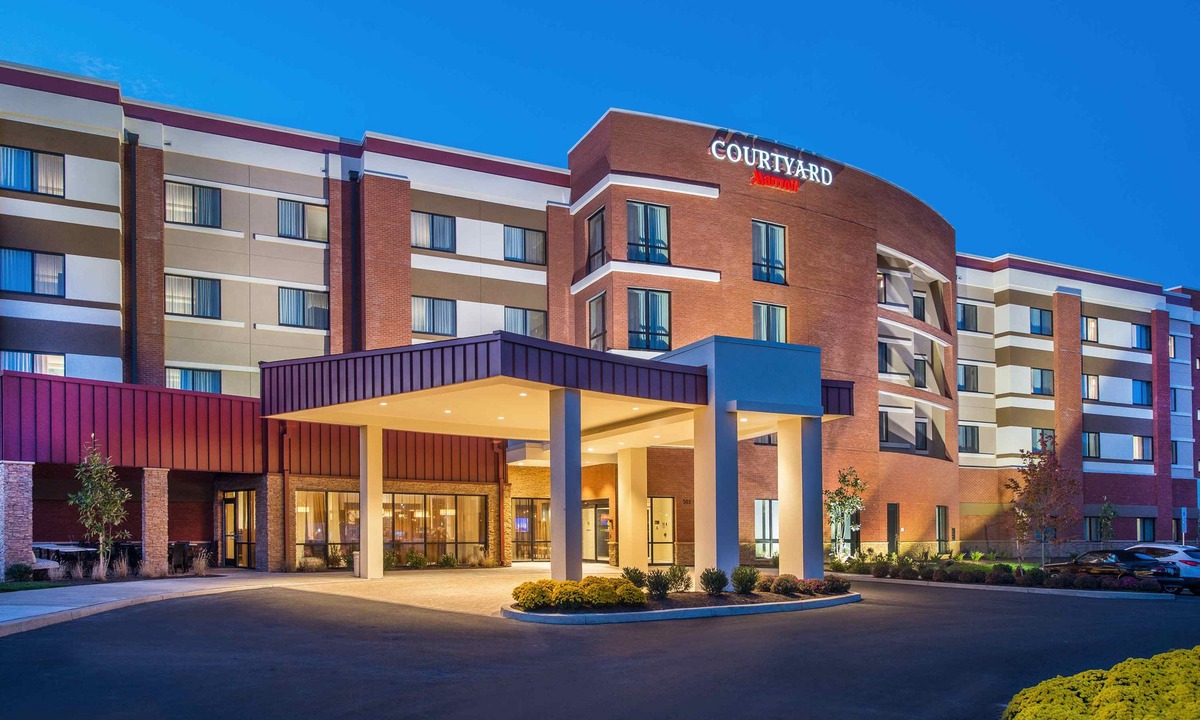 Shippensburg Hotel | Courtyard by Marriott Shippensburg