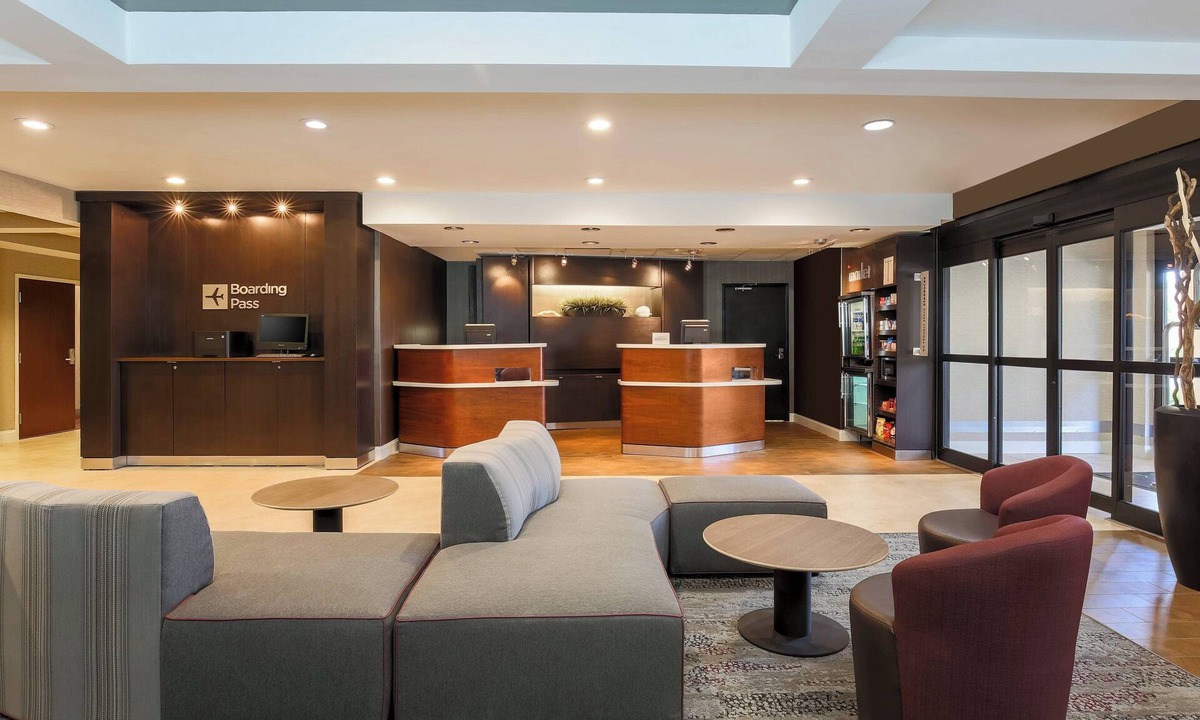Monroe Hotel | Courtyard by Marriott Monroe Airport