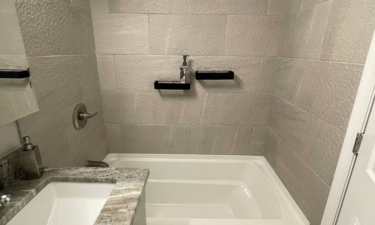 Ellicott City Apartment | Cozy 2-bedroom apartment in charming Ellicott City with AC