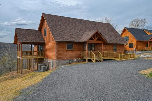 McHenry Ski Chalet | Curb-Free Chalet