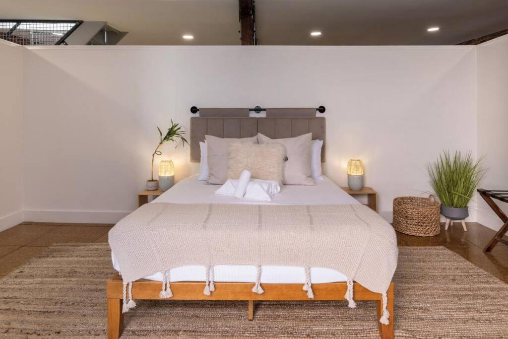 Over-the-Rhine Apartment | Deluxe 3BR Loft Walkable to Everything Downtown