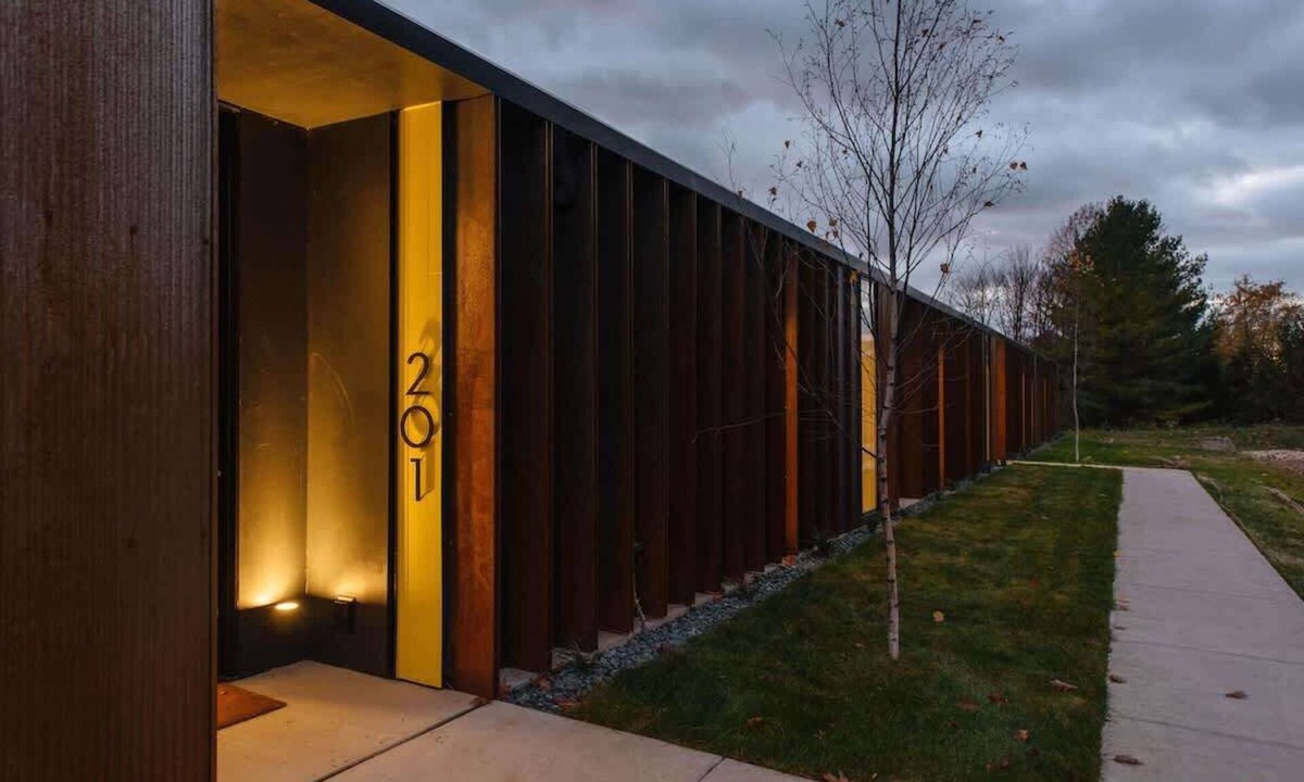 Egg Harbor House | Designer Townhome · Walk to Egg Harbor · Firepit