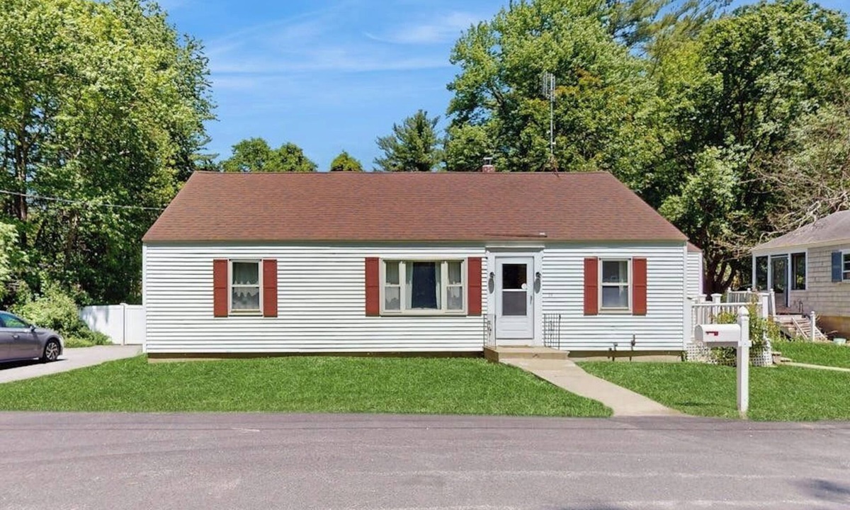 Kittery House | Dog-friendly home with firepit, large deck & yard - close to town