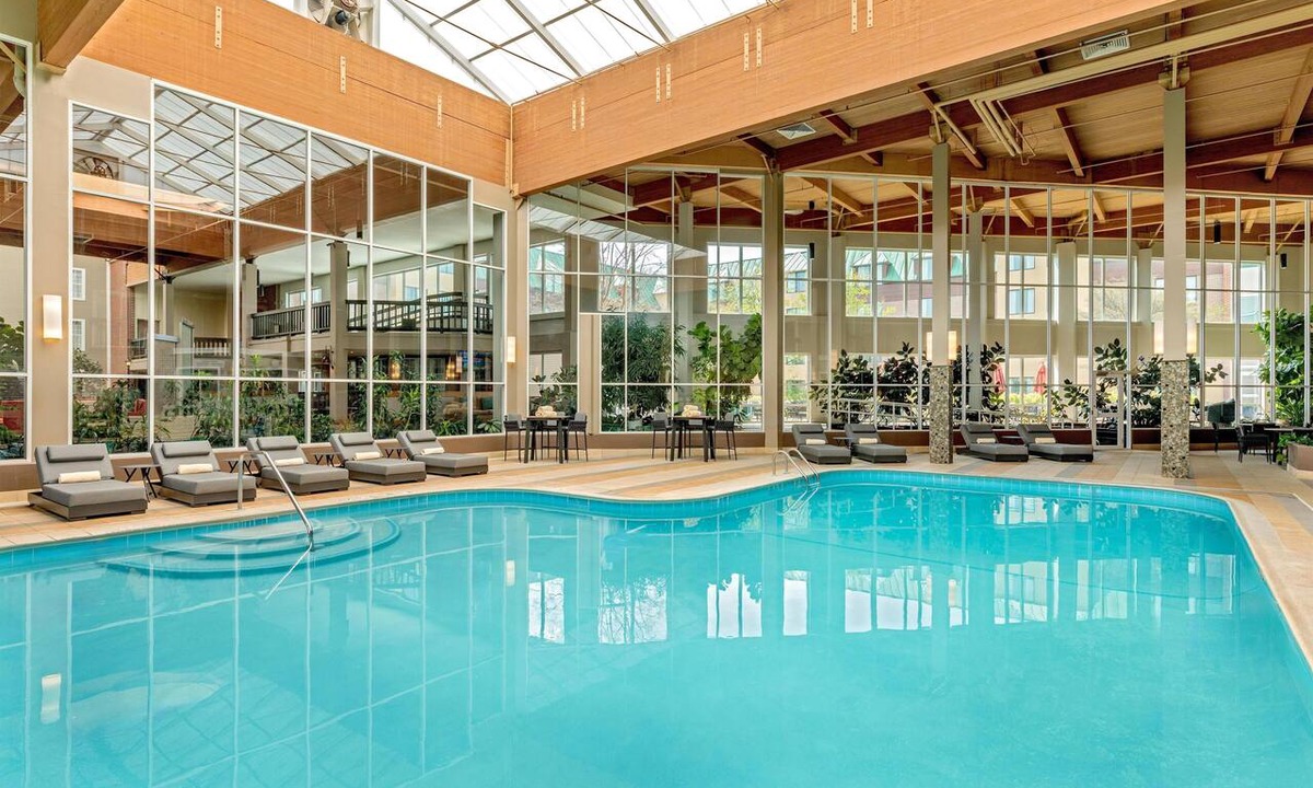 Burlington Hotel | DoubleTree by Hilton Burlington Vermont