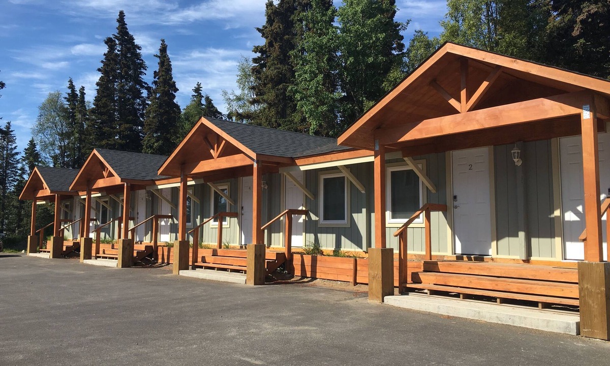 Kenai Apartment | Downtown kitchen Complete kitchen suite!