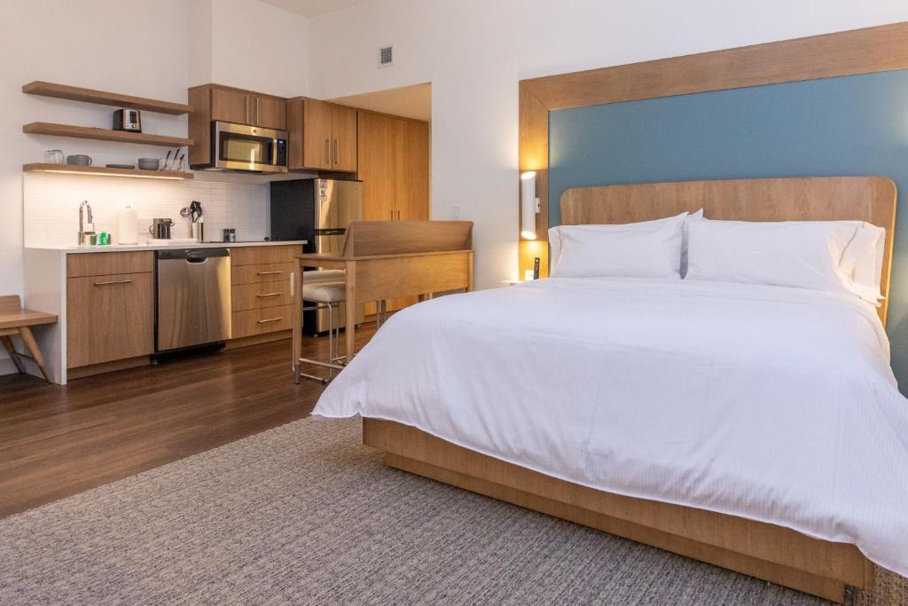 Midtown Hotel | Element by Marriott St. Louis Midtown