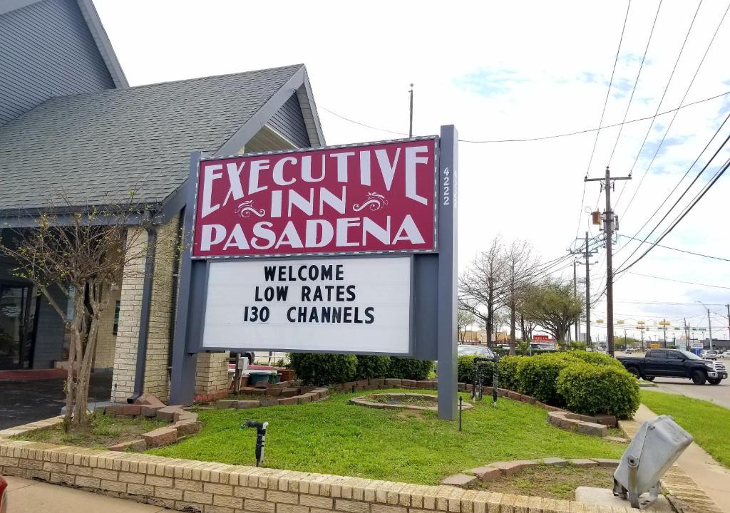 Pasadena Hotel | Executive Inn Pasadena