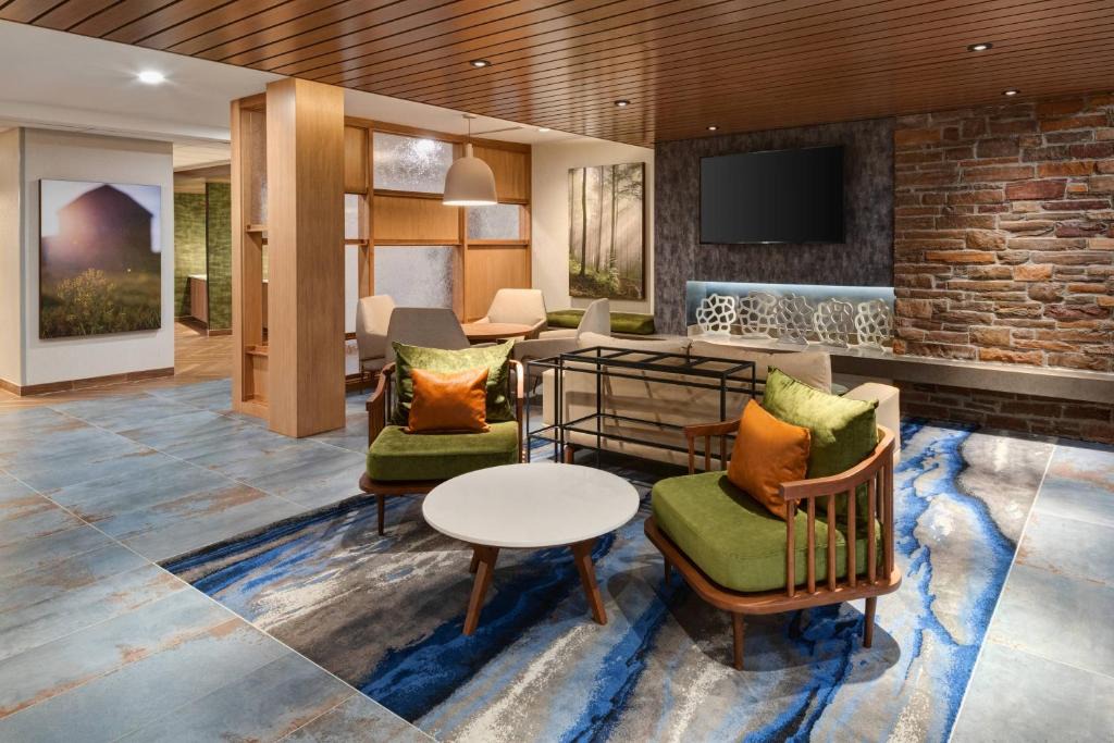 Lexington Hotel | Fairfield Inn & Suites by Marriott Lexington East/I-75