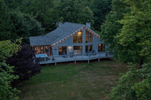 The Woods Ski Chalet | Fairway to Heaven - A-frame Retreat, HotTub, Arcade, Golf, Spa, Dogs OK