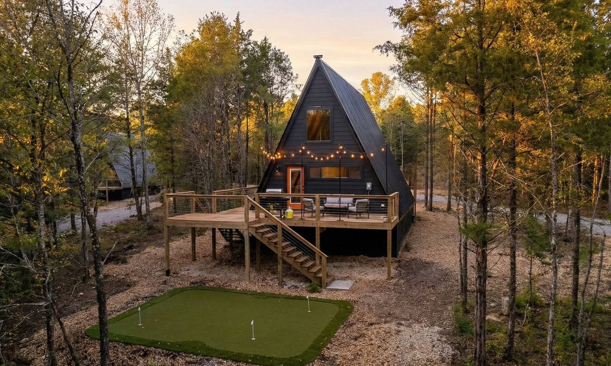 Omaha Cabin | Golf Lovers 2-bedroom A-Frame Cabin by Big Cedar Golf