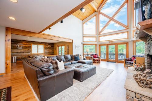 McHenry House | Grandview Lodge