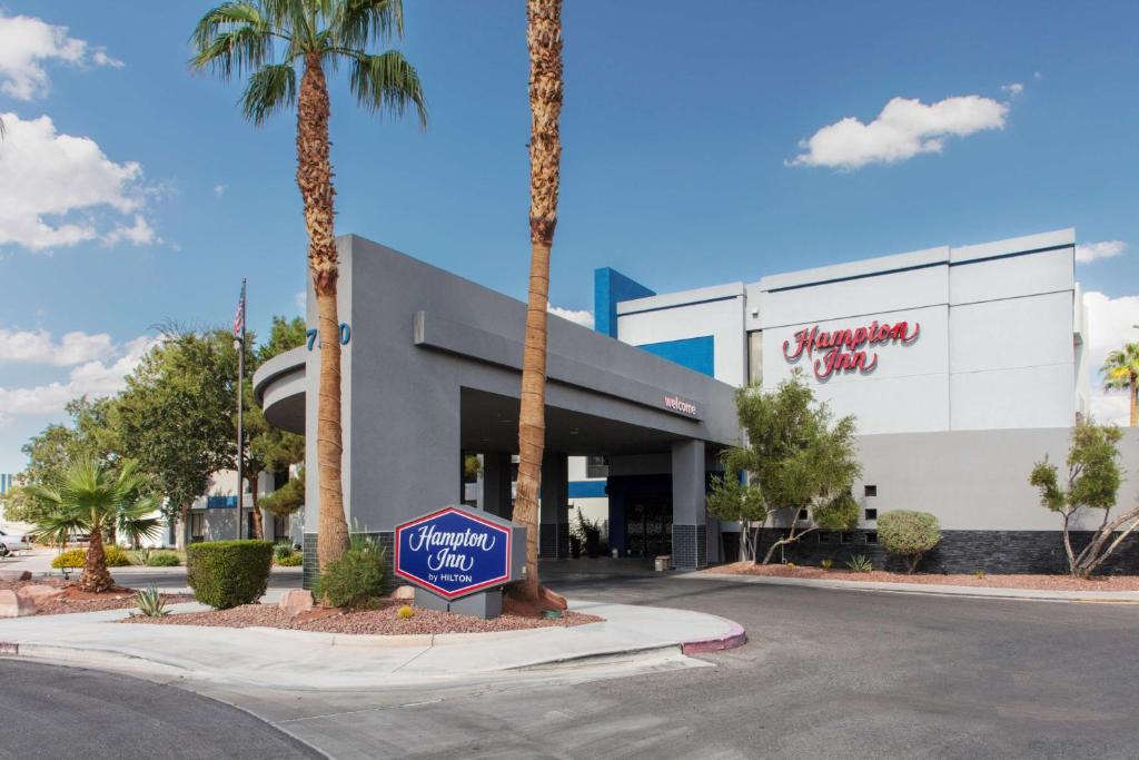 Summerlin Hotel | Hampton Inn Las Vegas/Summerlin
