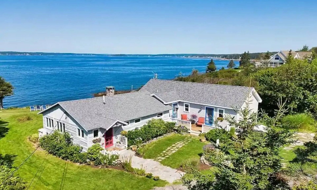 Pemaquid Point House | Headwinds.