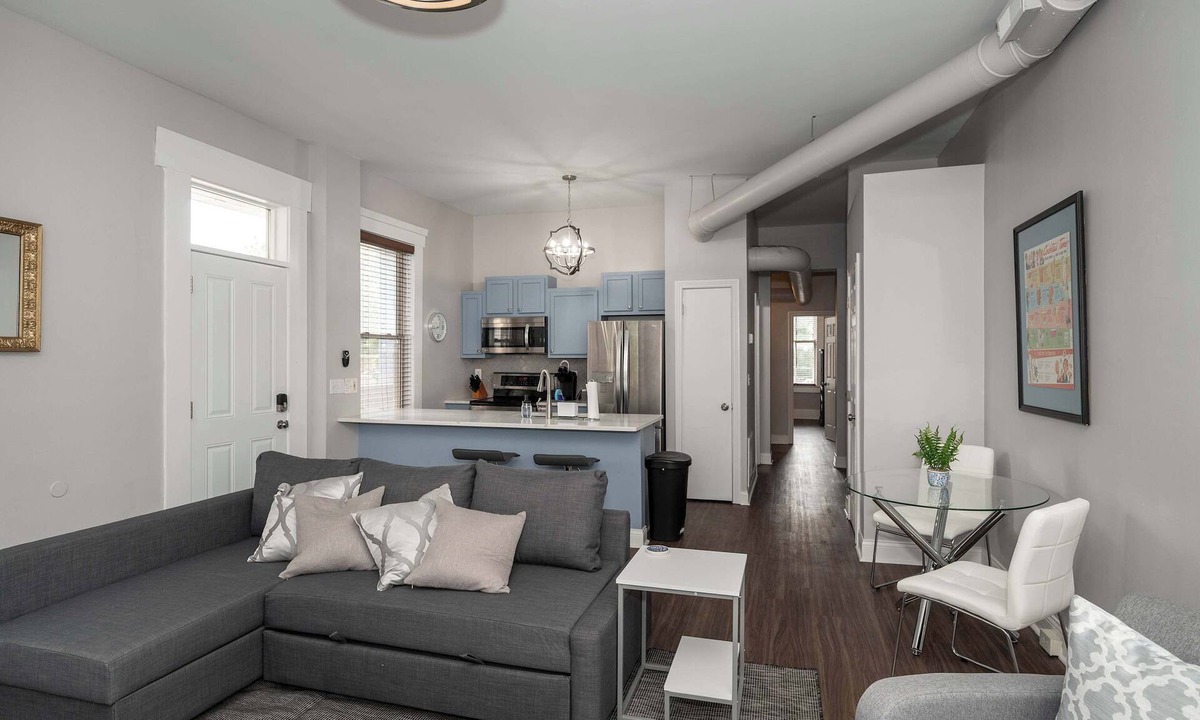 Covington Condo | Heart of Mainstrasse 3