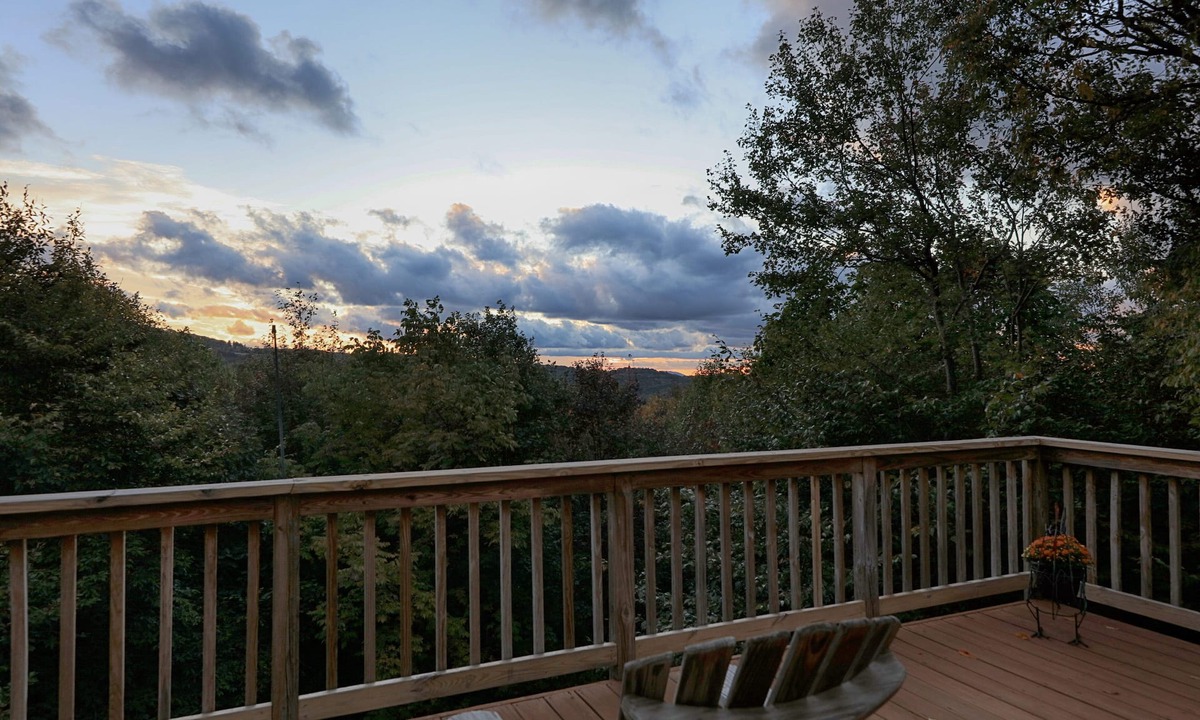 Beech Mountain House | High country retreat in the heart of the North Carolina mountains!