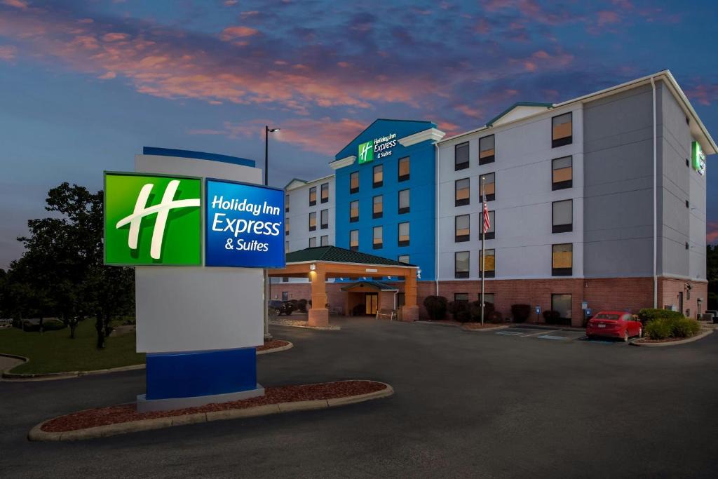 Ruthdale Hotel | Holiday Inn Express Hotel & Suites Charleston-Southridge by IHG