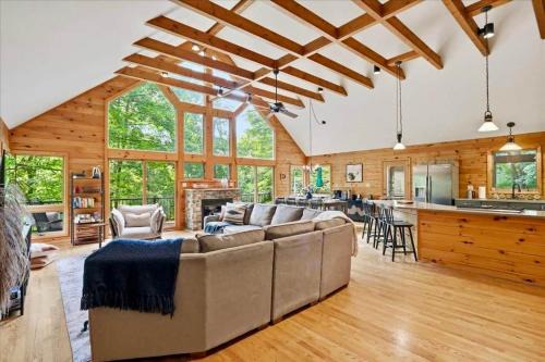 Berkeley Springs Ski Chalet | Holler Home