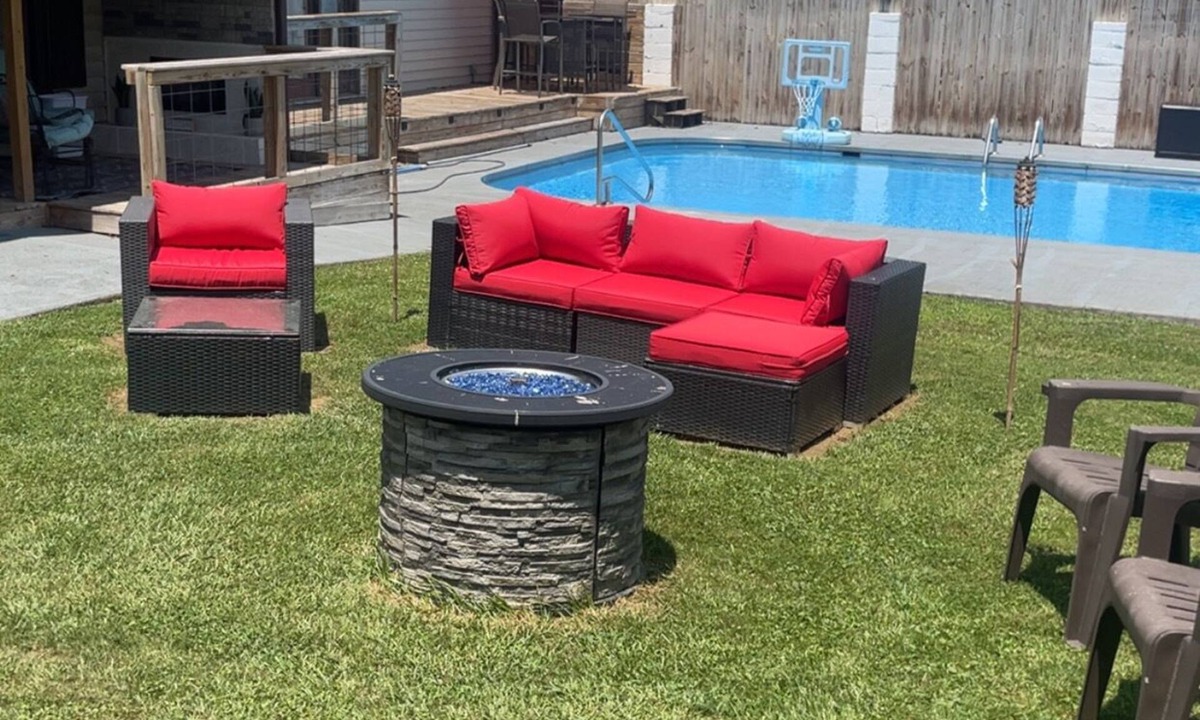 Johnson City House | Knob Creek Falls - Private Inground Pool & Backyard to yourself! Best Location!