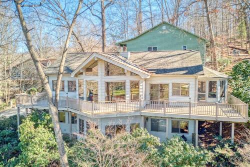 Waynesville House | Lakeview on the Links