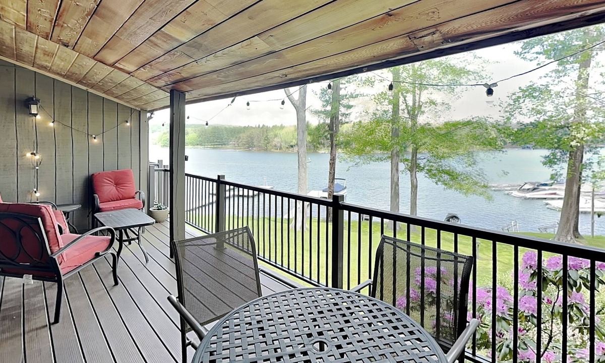 Thayerville House | Lakeview Retreat | Lakefront w. Amazing Views, Boat Slip