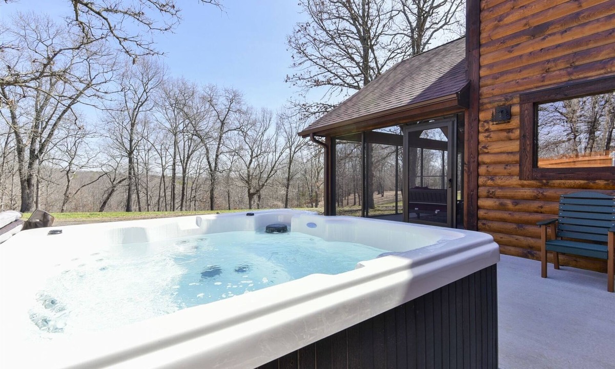 Branson Cedars Cabin | Lazy River Lodge | 5 Bed, 5 Bath