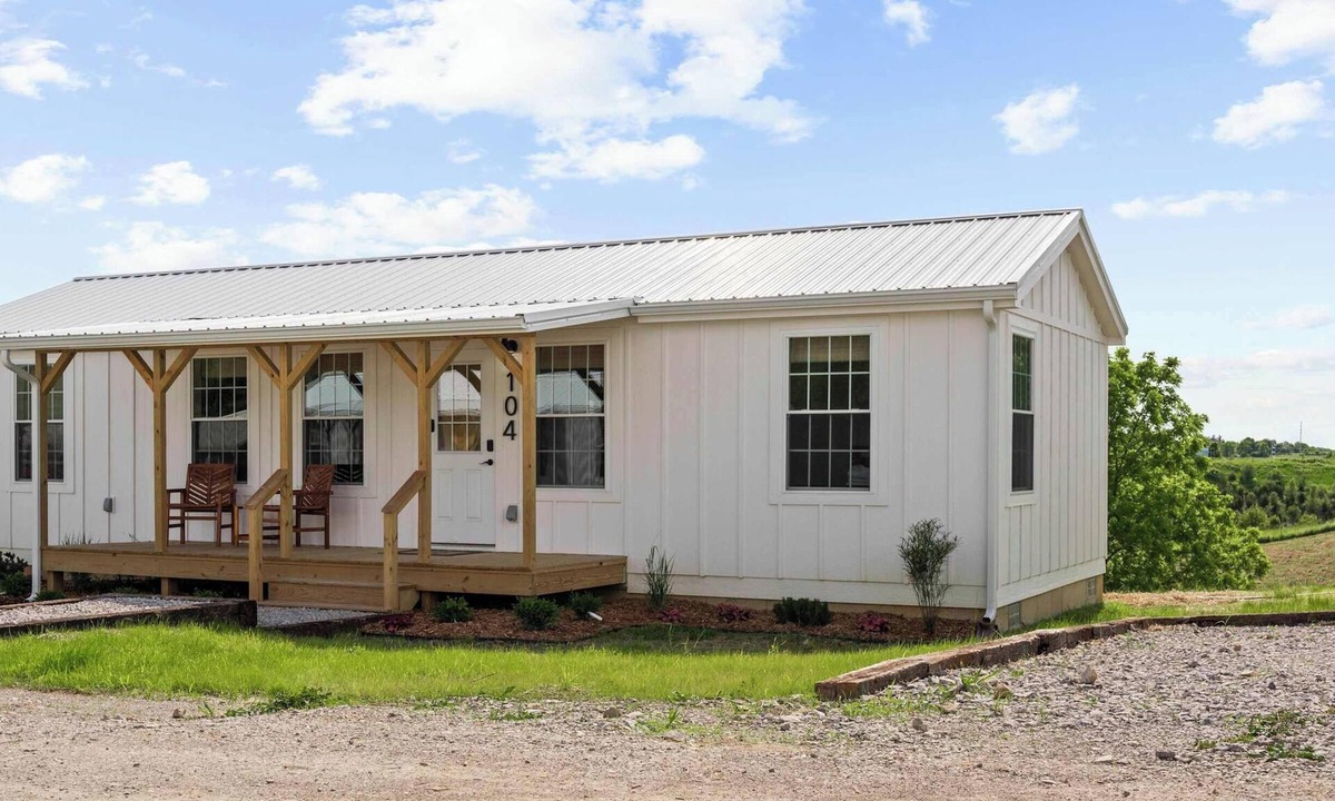 Williamstown Cabin | Lodge 104 at Eden Reserve—Safari Cabin Near Ark