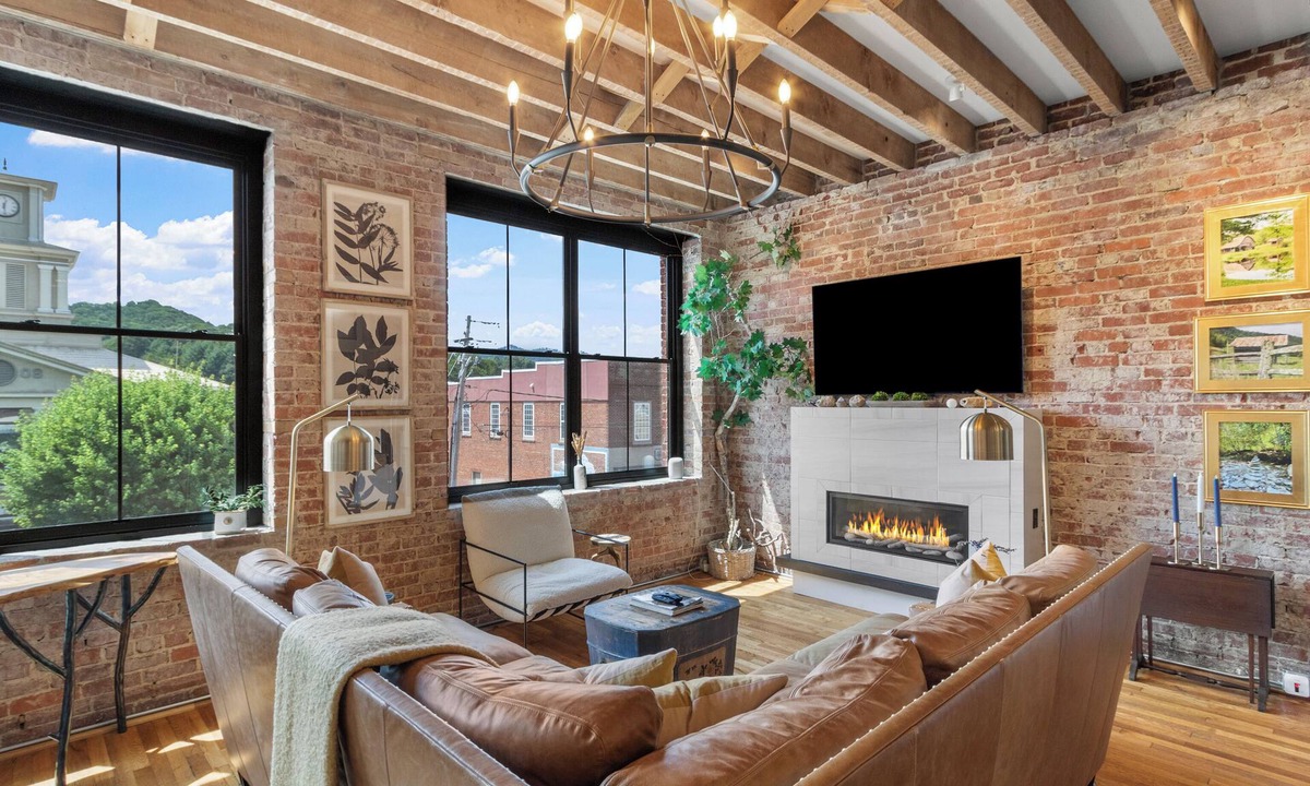 Burnsville Condo | Lofty Expectations-Industrial Chic 2BR · Downtown Burnsville · Walk 2 Everything