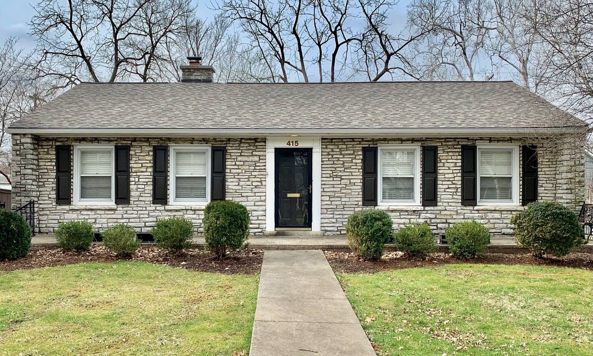 Chevy Chase House | Luxury Chevy Chase Cottage - close to UK
