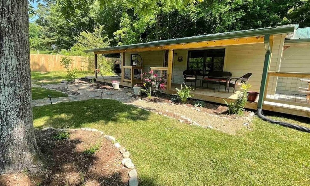 Fletcher House | Mountain View Near Asheville | Extended Stay