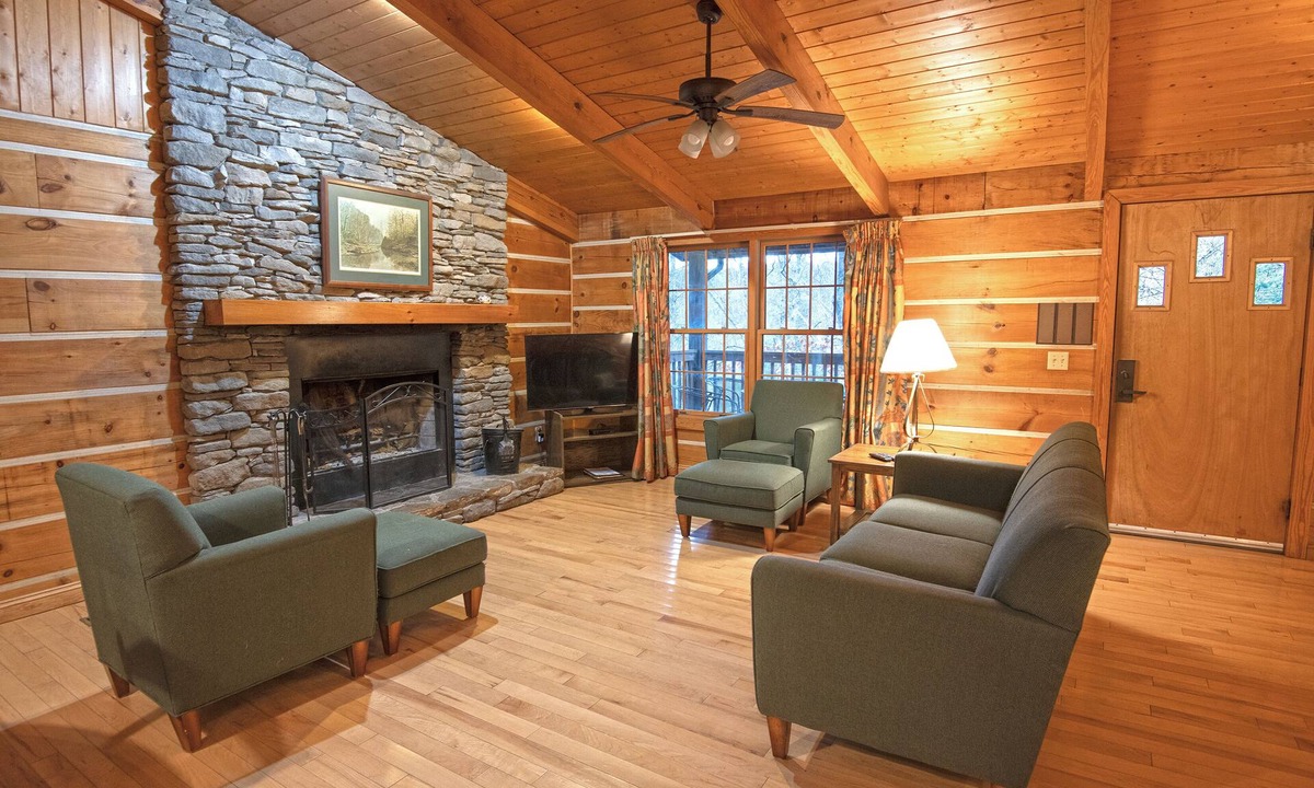 Slade Cabin | Natural Bridge State Resort Park