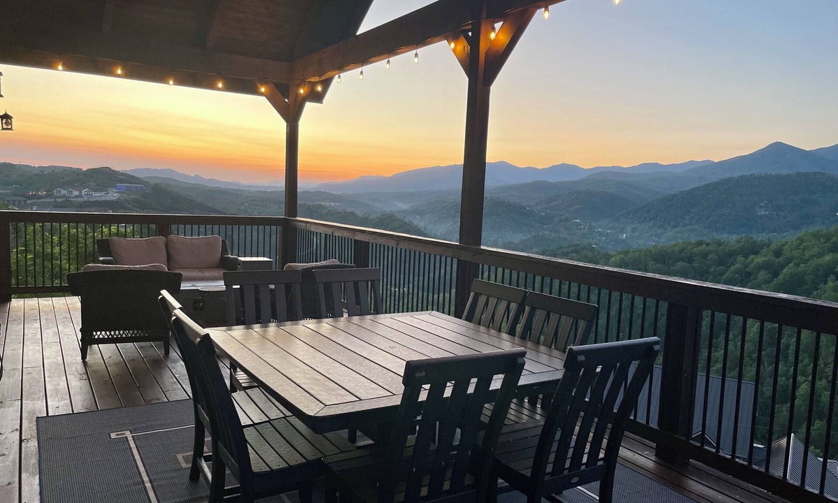 Chalet Village North Ski Chalet | NEW, Contemporary Chalet With Stunning VIEWS! HUGE Decks, Game Room, Fire Pit