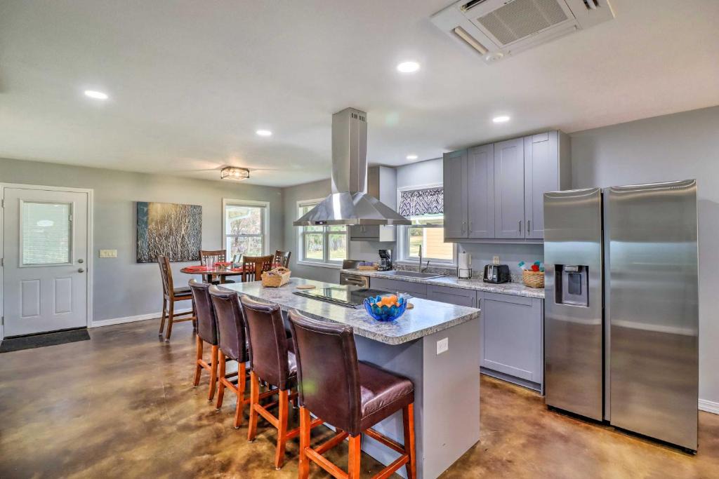 Cotter House | Newly Built Cotter Home, Great Fishing Nearby
